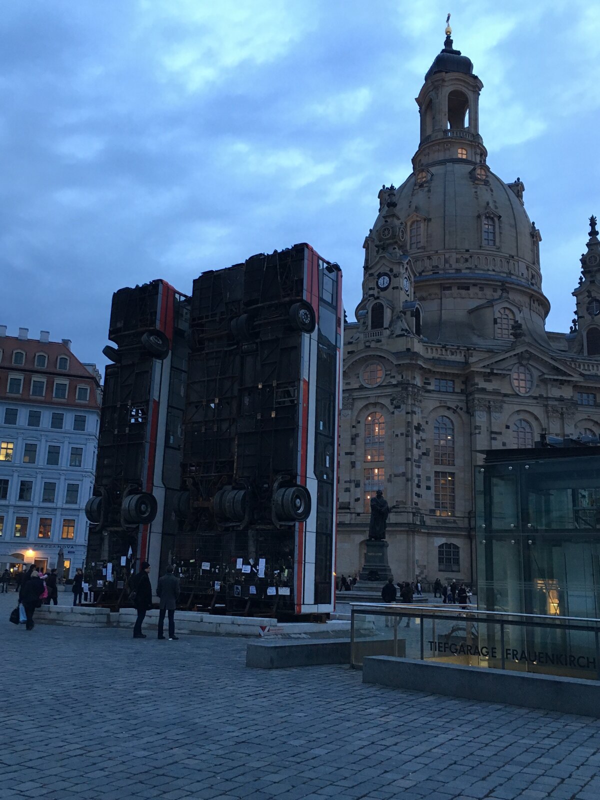 Standpunkt beziehen heißt: klar in der Kommunikation zu sein oder warum gerade Aleppo in Dresden?